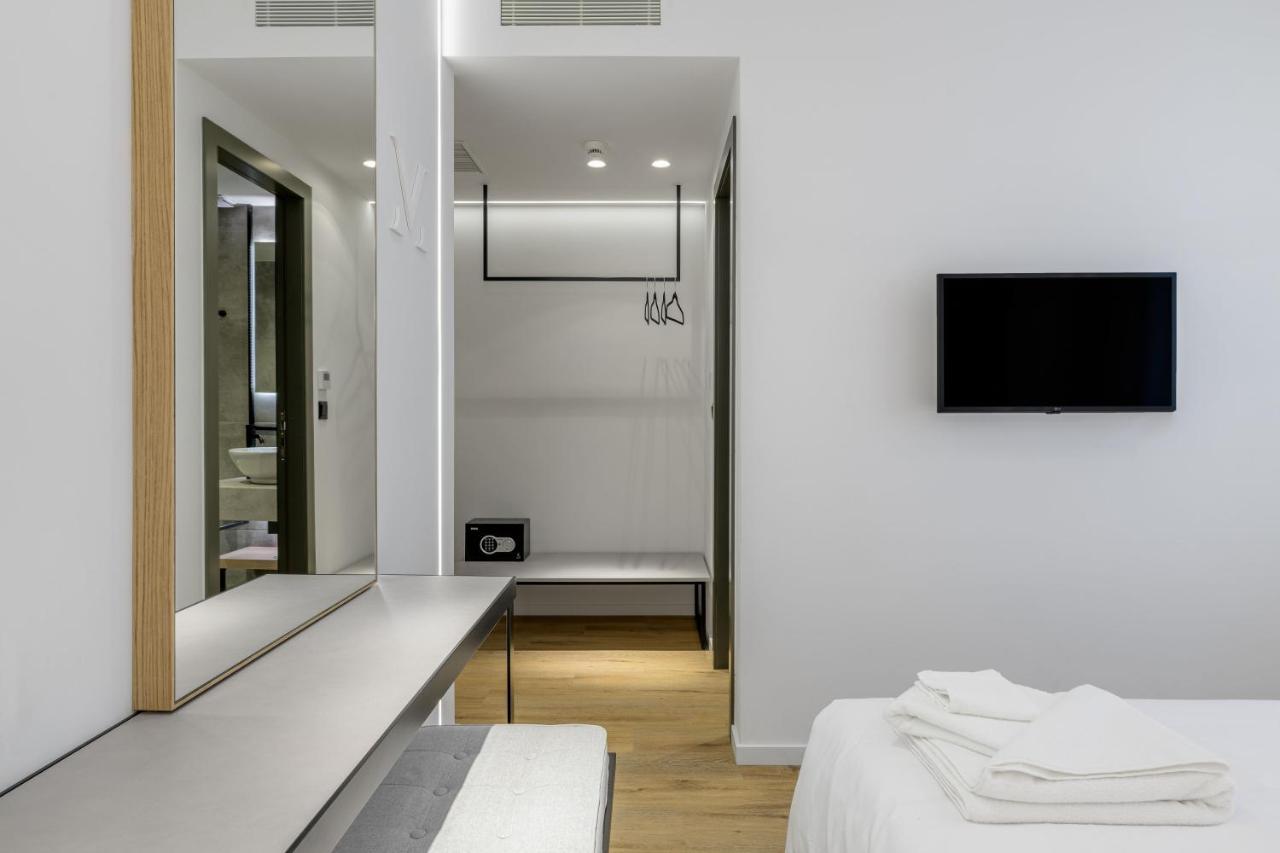 Acropolis Magenta Luxury Suites Athen Exterior foto