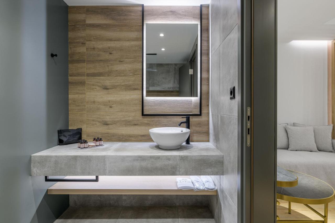 Acropolis Magenta Luxury Suites Athen Exterior foto