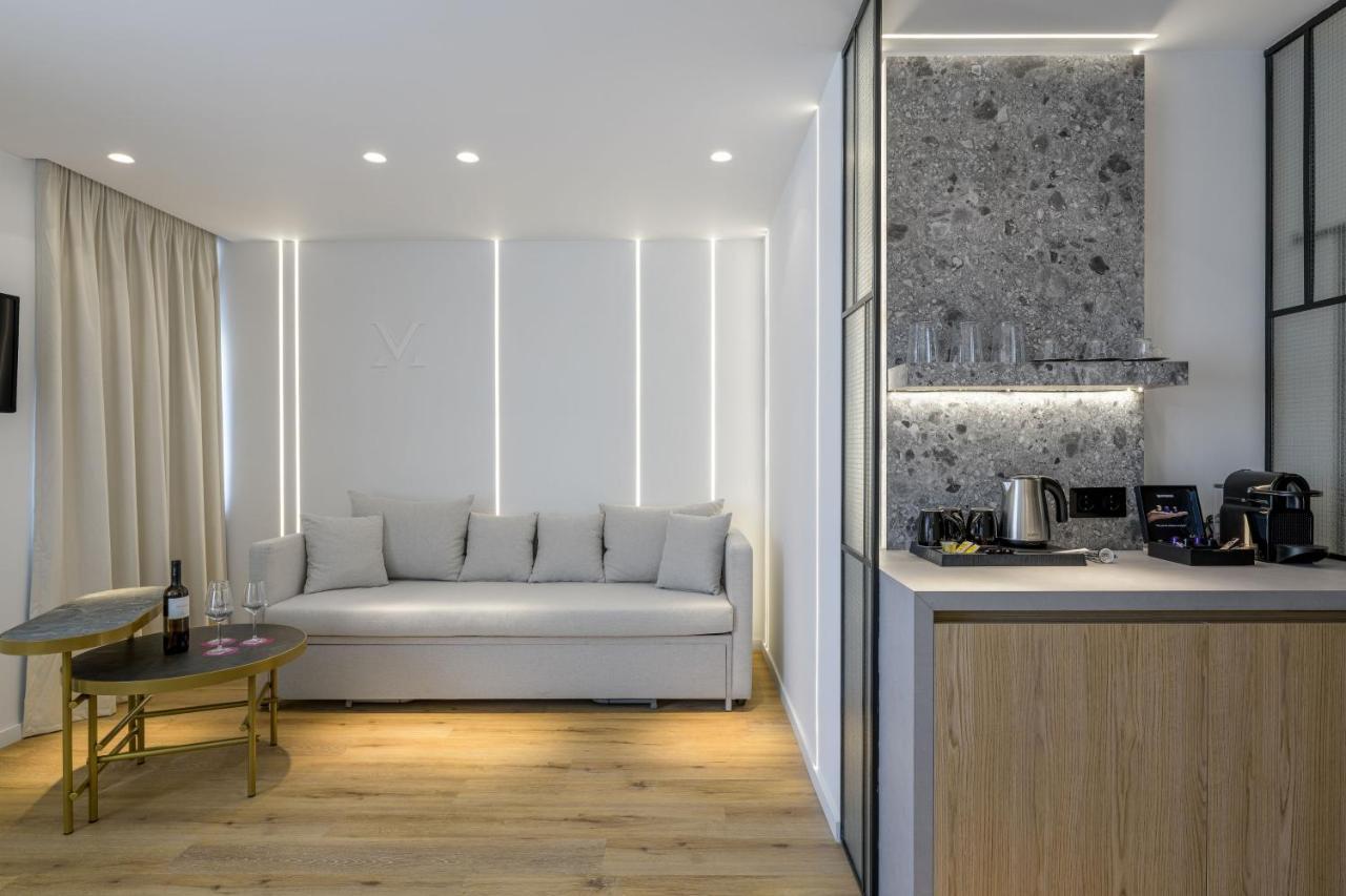 Acropolis Magenta Luxury Suites Athen Exterior foto