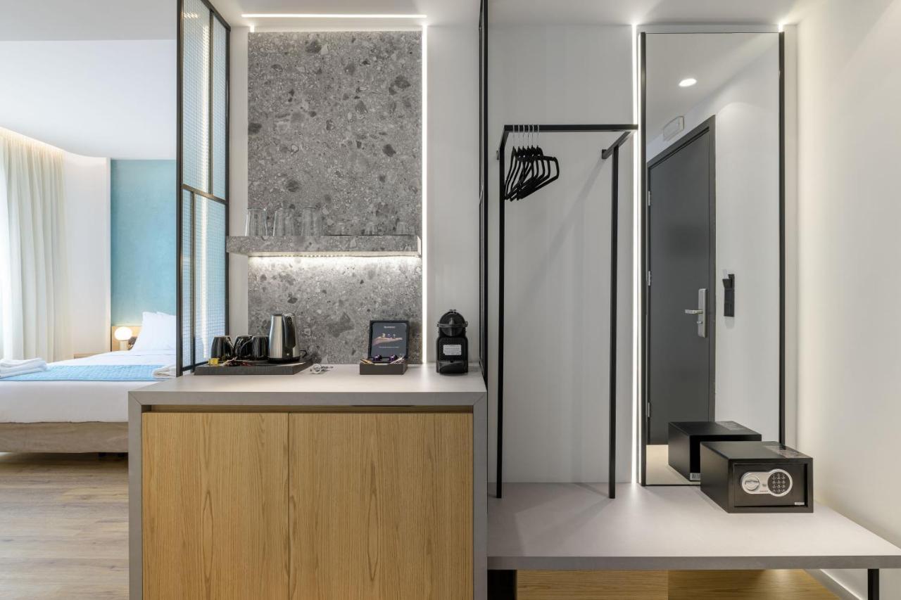 Acropolis Magenta Luxury Suites Athen Exterior foto